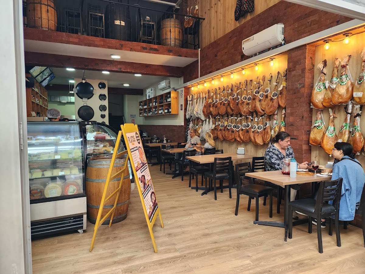 Selectos Ibéricos Miraflores - Tarata